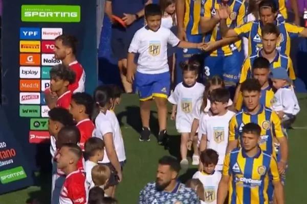 Y la pelota se manchó