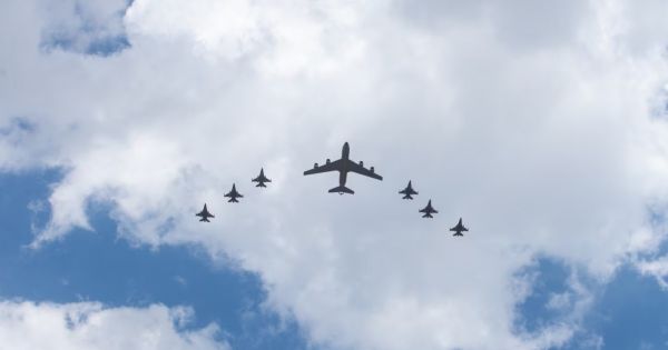 El Gobierno confirmó la llegada de los primeros seis aviones de combate F