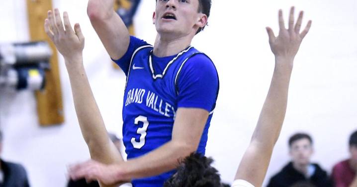 Mustangs open season with NAC win over Heralds