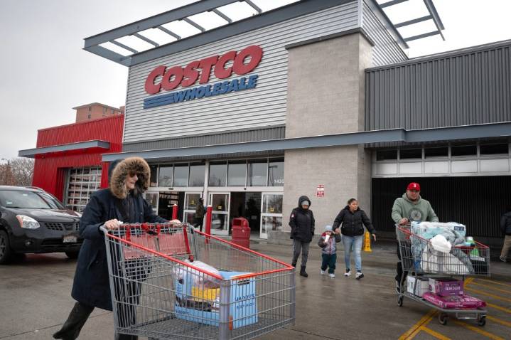 Editorial: Costco’s lawsuit puts Trump’s tariffs on trial at the kitchen table
