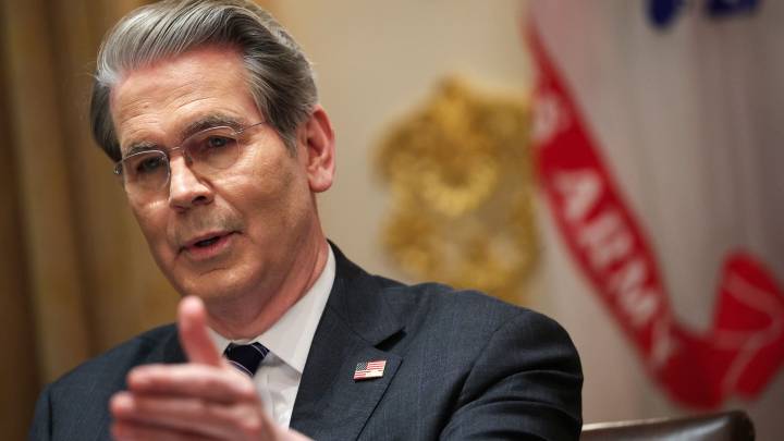 China buys U.S. soybeans after Trump trade agreement