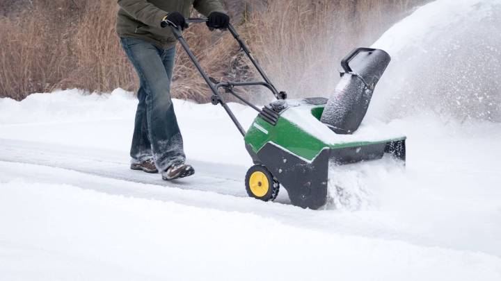 The common snow blower mistake that’s making your cleanup harder this winter