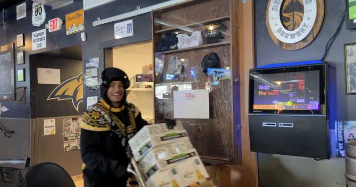 Spectators Bar and MSU students gear up for playoff game