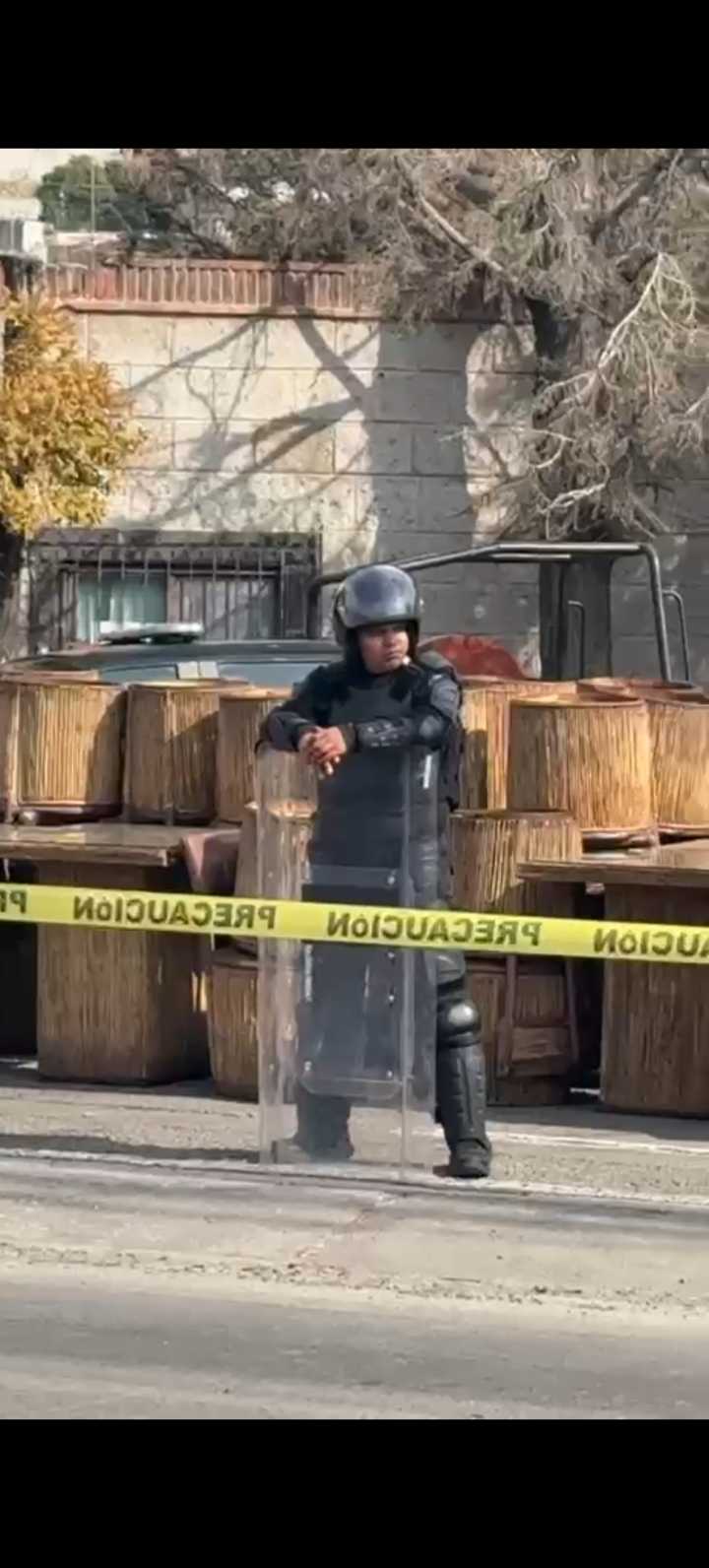 Ejecuta Gobierno de Querétaro operativo de desalojo y demolición en predios estatales