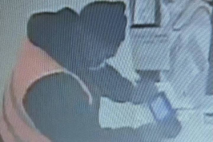 Peoria County Sheriff’s Office in search of alleged robbery suspect