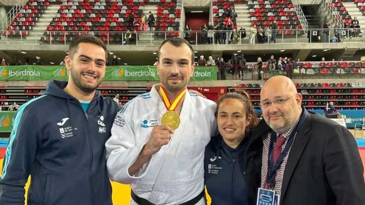 La recompensa a una vida de sacrificios: el coruñés Guillermo Cadenas, nuevo campeón de España de judo
