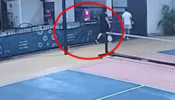 Jugador fue a buscar la pelota y encontró la muerte en pleno centro deportivo (VIDEO FUERTE)