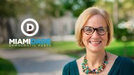 Eileen Higgins hace historia: logra ser la primera alcaldesa de Miami y pone fin a casi 30 años de hegemonía republicana