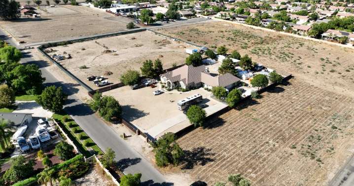 Leaders of secretive California religious group accused of murder after members vanish