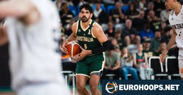 Hickey hands Australia a two-game sweep over New Zealand