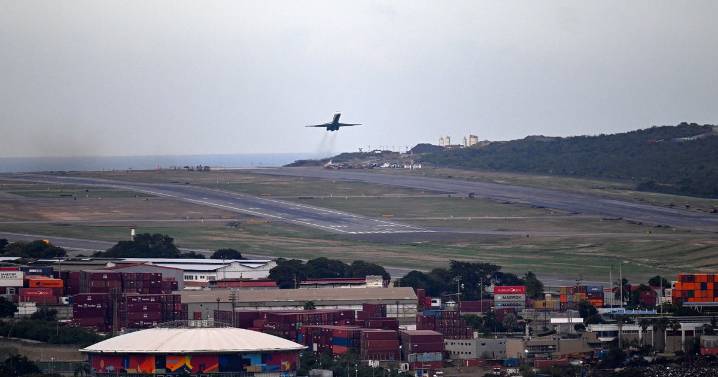 U.S. requested resumption of migrant flights to Venezuela after Trump's airspace closure assertion, Maduro's government says