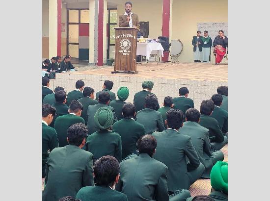 Meritorious School organises inspiring session with Dr Saifi; 60 students honoured for excellence