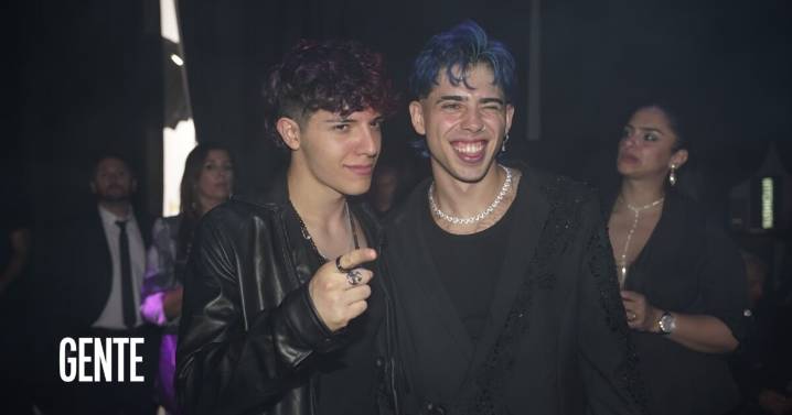 Así fue el emocionante reencuentro de Nicolás Behringer y Luck Ra en Personajes del Año 2025: admiración, carcajadas y orgullo