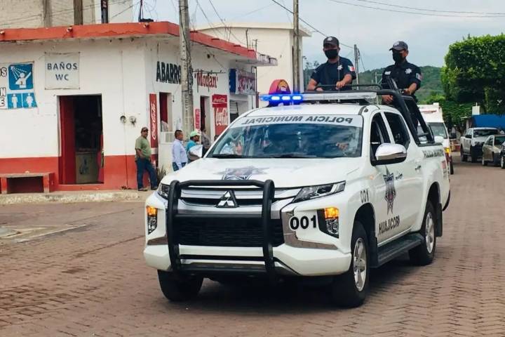 Policía municipal es asesinado en Nayarit