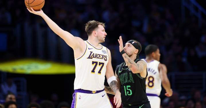 Luka Doncic scores 34, Lakers beat Pelicans 133-121 for 7th straight victory