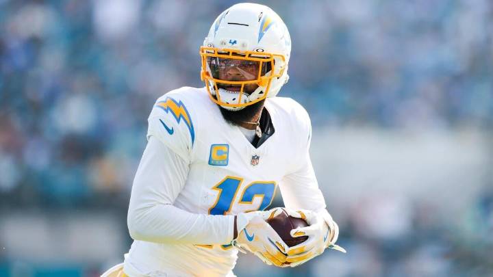 Chargers vs. Eagles prediction, odds, time: Monday Night Football picks from proven model