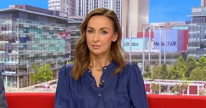 BBC Breakfast host apologises to Scottish viewers as bulletins taken off air
