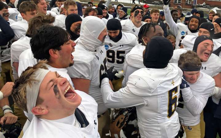 John Carroll gets first postseason win over Mount Union, 10