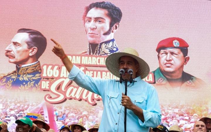 Maduro: Más temprano que tarde se tendrá que refundar la Gran Colombia