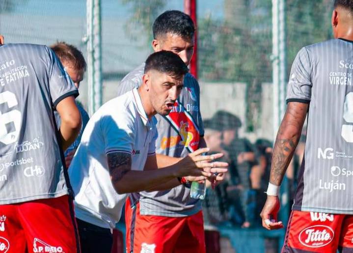 De qué murió Santiago Fredes, el joven entrenador de Luján