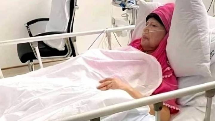Bangladesh ex-PM Khaleda Zia on ventilator support after sharp decline in health