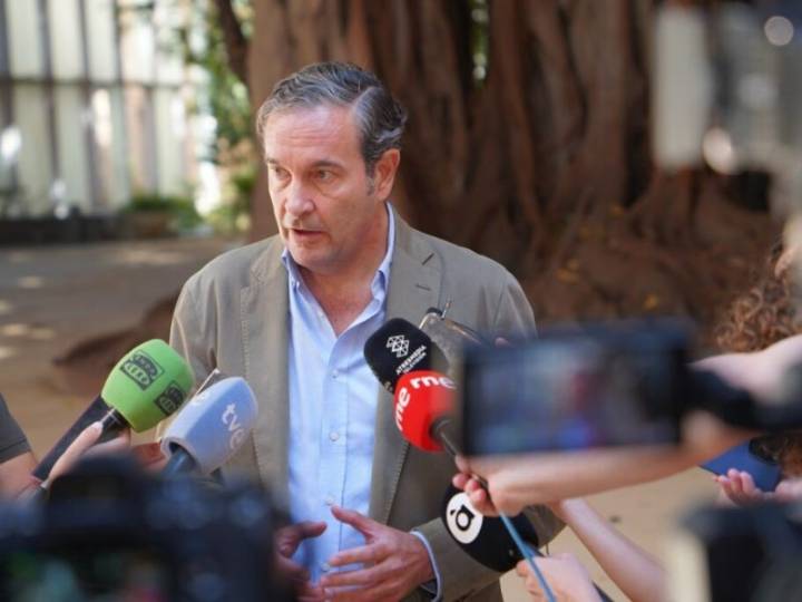 Pastor: “En el PSOE han convivido Ábalos y los que acosan, junto a Morant y las que encubren”