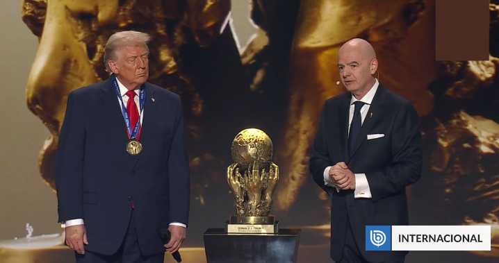 Trump recibe el Nobel Fruna: FIFA le dio "Premio de la Paz" a la medida del mandatario