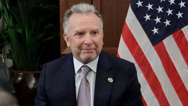 U.S. envoy Witkoff will meet Putin in Moscow while Zelenskyy tours Europe as peace efforts press ahead