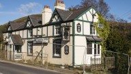 Reeves 'going to war' with family-run pubs over business rate changes