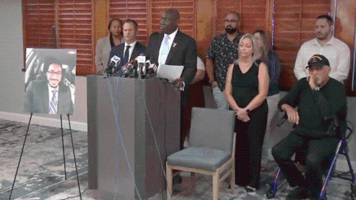 Universal reaches ‘resolution’ with family of man who died after riding Stardust Racers