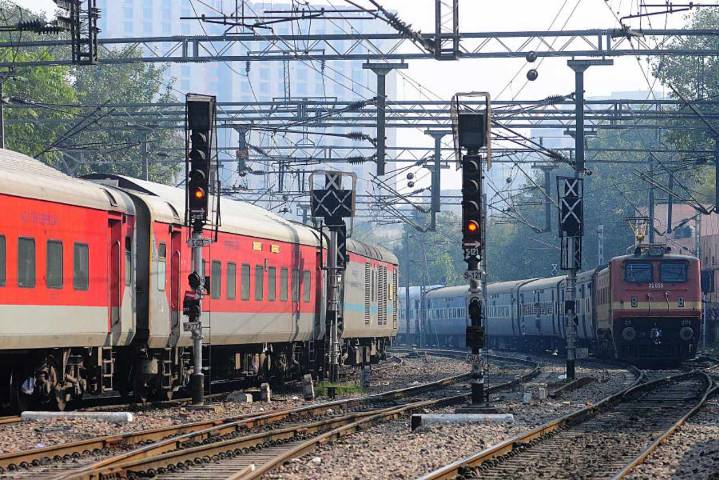Infra stock jumps after receiving order worth ₹53 Cr from South Eastern Railway
