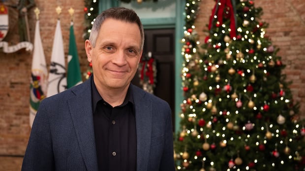 Who is Mark Sutcliffe? Ottawa's mayor stumps Jeopardy! champ