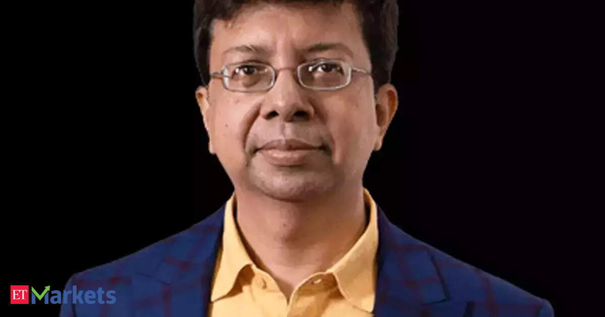 Will Nifty rebound or slide another 400 pts?