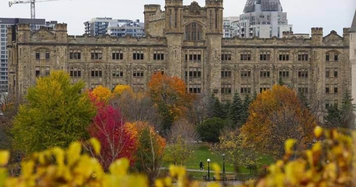 CRA aiming to hire 1,700 call centre staff ahead of busy tax season