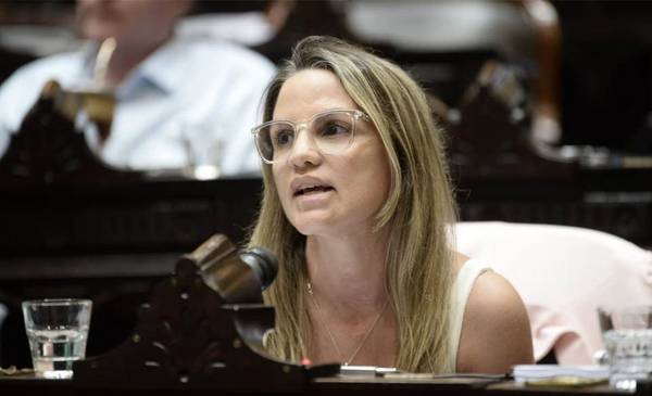 Carolina Píparo adelantó su renuncia a Diputados para asumir un cargo en el Banco Nación