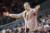 Deadspin | No. 17 Arkansas takes over late to top No. 16 Texas Tech