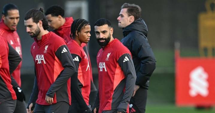 Arne Slot niega ruptura con Mohamed Salah en medio de la crisis del Liverpool