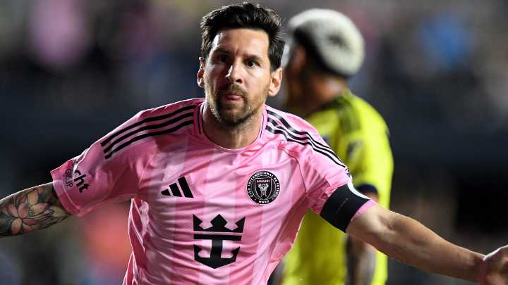Lionel Messi wins MLS MVP, becoming first player to go back