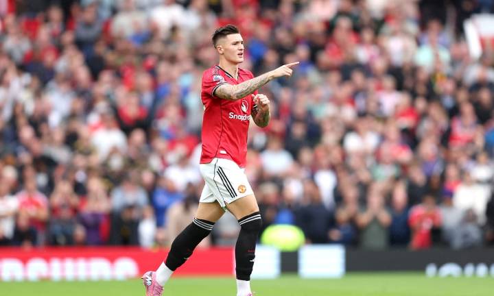 Benjamin Sesko new fitness hint as Man Utd trio miss training ahead of Bournemouth clash