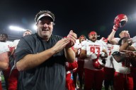 Deadspin | New Mexico coach Jason Eck rewarded after nine-win season