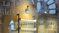 Abre la tahona que hace los dulces judíos de Ribadavia (Ourense) y con una galería de arte con acuarelas del Ribeiro y del Camino de Santiago