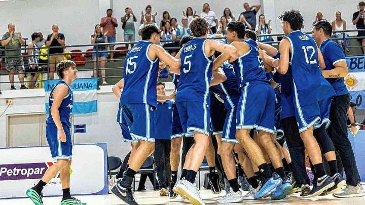 Argentina aceleró en el segundo tiempo e inició el Sudamericano U17 con un triunfo