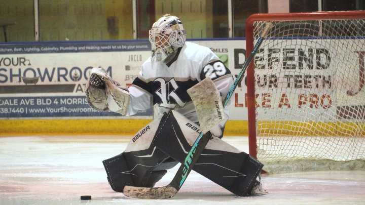 Mennen Division race feels wide open after No. 5 Mo