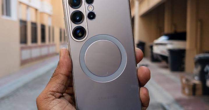 Samsung Galaxy S26 Ultra could bring a long-awaited wireless charging upgrade