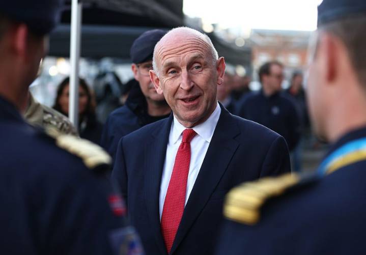 Is the navy prepared to fend off Russia's underwater threat?