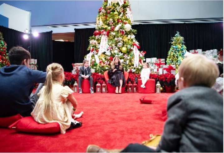 Melania comparte emotivo encuentro con niños pacientes