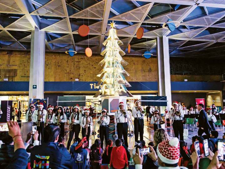 Papalote Museo del Niño: muy luminoso, espacial y lúdico