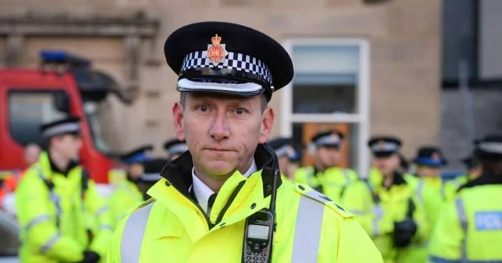 Cop who sent penis photo to colleague took 'retirement' hours before disciplinary hearing