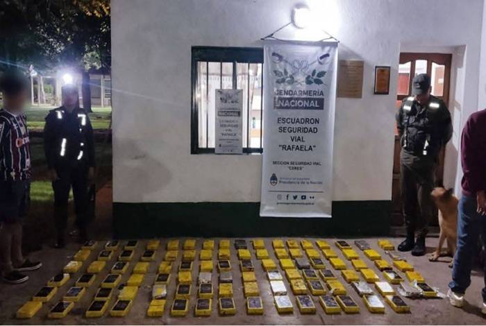 Salió de Jujuy con más de cien kilos de...