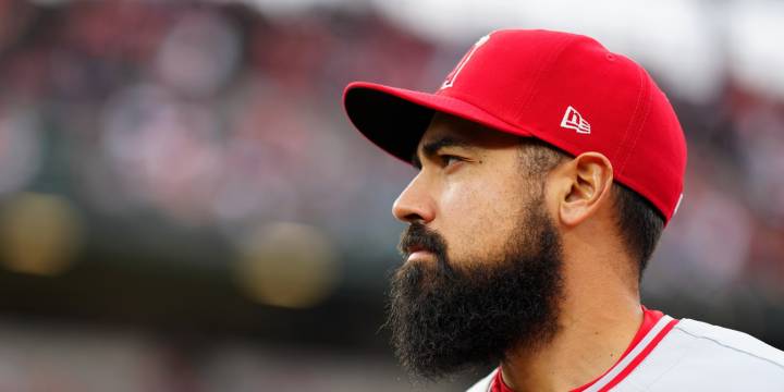 Angels could defer rest of Anthony Rendon's contract